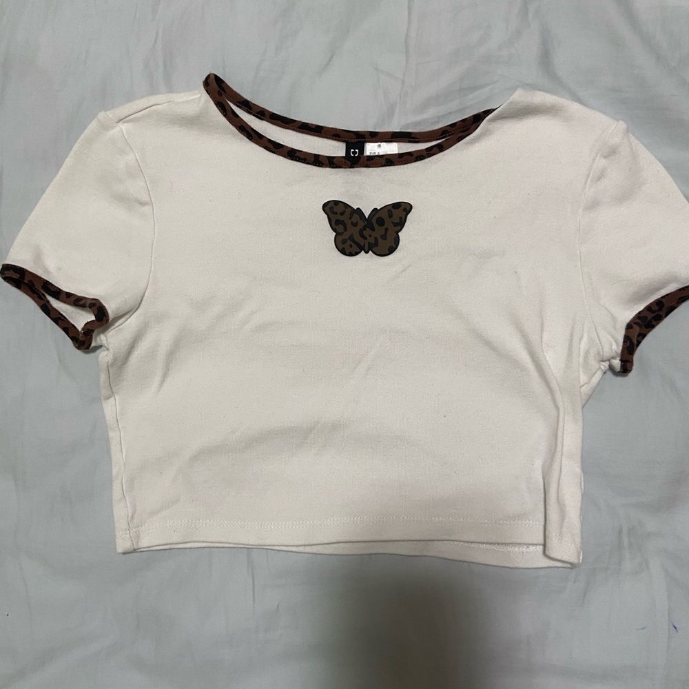 H&M White and Brown Fitted Crop T-Shirt